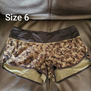 Lululemon Size 6 Speed UP Shorts